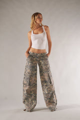 American Finds Camo Cargo Pants